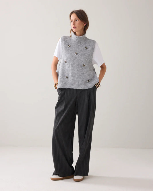 SUMMUM Grey Bee Sweater Vest