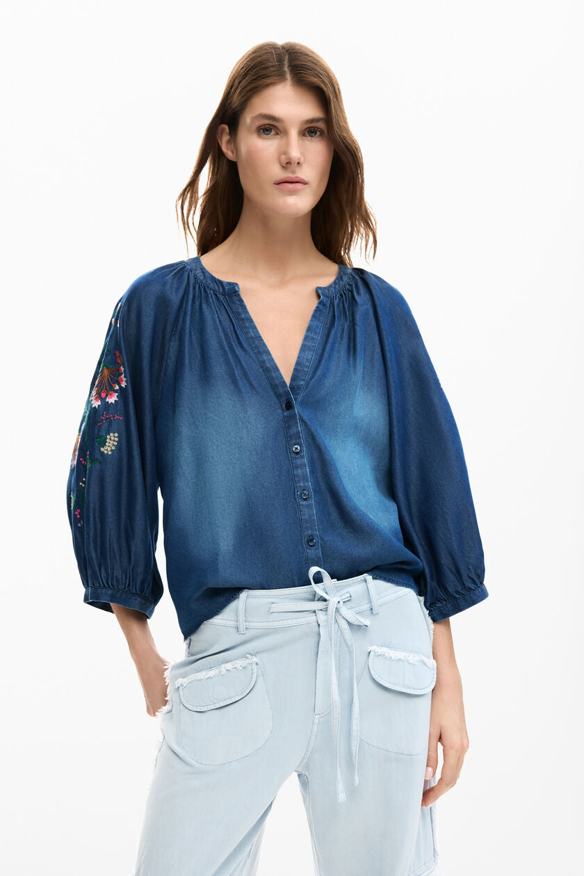 Embroidered Balloon Blouse
