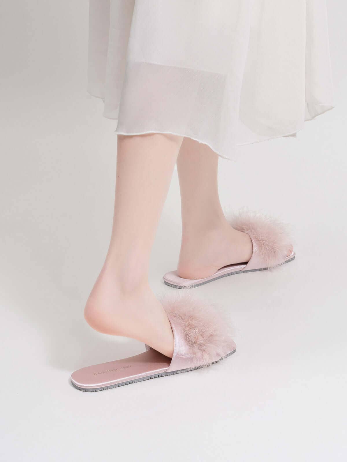 Shoe | Pink Feather Slippers | 9/10