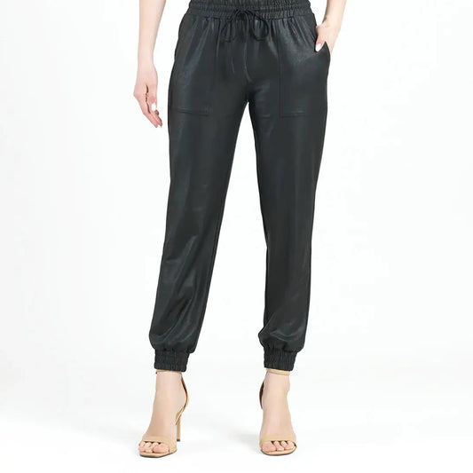 Liquid Leather ™ Jogger Pant | Black | M
