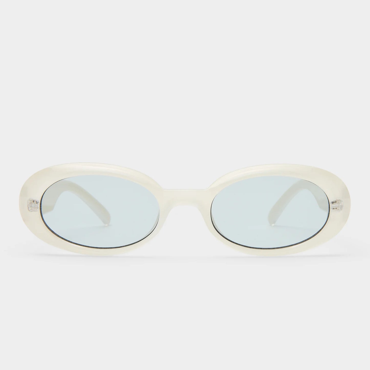 Work It! Sunglasses | Vanilla Pearl