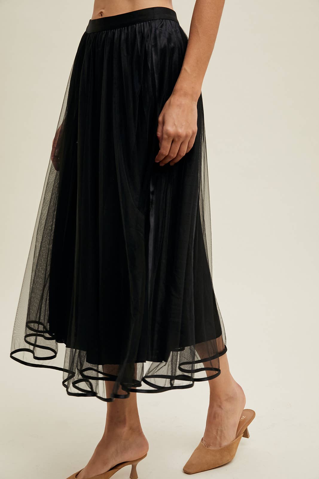 Skirt | Black Tulle Midi | S