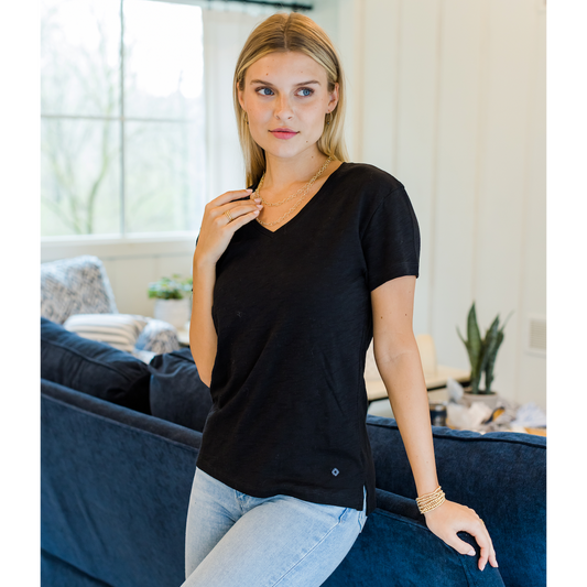 Tee | Erin Gray Black V Neck | XL